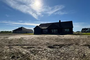 2208 Continent Ct, Krum, TX 76249 - Photo 14