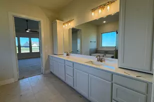 2208 Continent Ct, Krum, TX 76249 - Photo 12