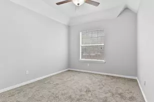 9716 W Valley Ranch Pkwy, Irving, TX 75063 - Photo 24