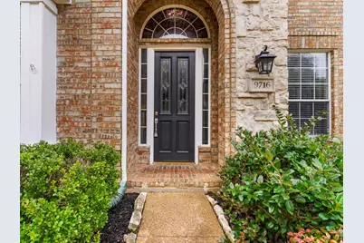 9716 W Valley Ranch Parkway, Irving, TX 75063 - Photo 6