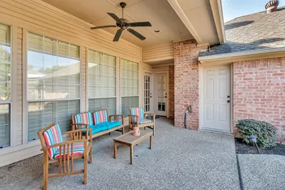 2219 Le Mans Drive, Carrollton, TX 75006 - Photo 8