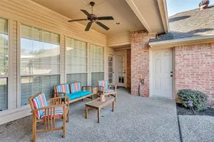 2219 Le Mans Dr, Carrollton, TX 75006 - Photo 8