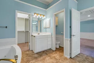 2219 Le Mans Dr, Carrollton, TX 75006 - Photo 20