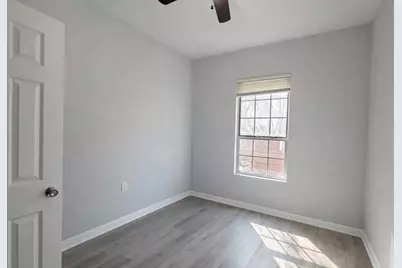 2715 Dathe Street, Dallas, TX 75215 - Photo 12