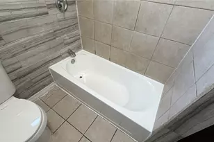 2715 Dathe St, Dallas, TX 75215 - Photo 18