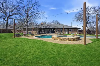 5205 N Highland Drive, Granbury, TX 76049 - Photo 1