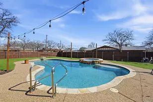5205 N Highland Dr, Granbury, TX 76049 - Photo 34