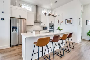 13325 Bee St, Dallas, TX 75234 - Photo 10