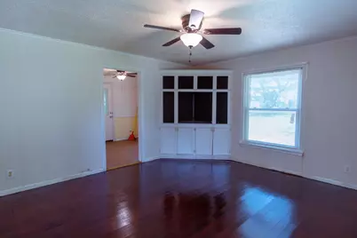 162 W Shreveport Street, Van Alstyne, TX 75495 - Photo 8