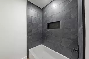 103 E Stegall Dr, Robinson, TX 76706 - Photo 12