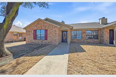 1751 Dynasty Circle, Glenn Heights, TX 75154 - Photo 16