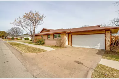 4737 Houghton Avenue, Fort Worth, TX 76107 - Photo 18