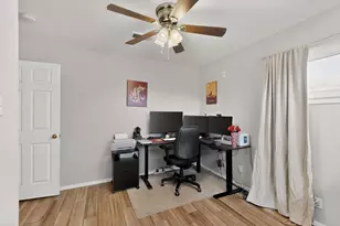 153 Sheri Ln, Hurst, TX 76053 - Photo 14