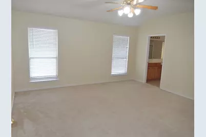 2717 Creek Valley Drive, Garland, TX 75040 - Photo 14