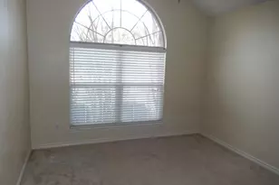 2717 Creek Valley Dr, Garland, TX 75040 - Photo 20