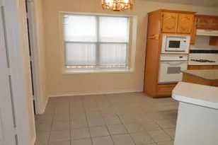 2717 Creek Valley Dr, Garland, TX 75040 - Photo 12