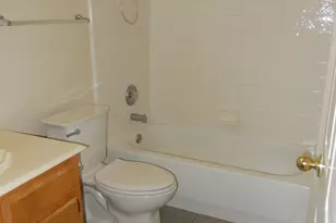 2717 Creek Valley Dr, Garland, TX 75040 - Photo 22