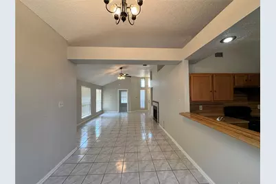 6511 Devine Drive, Arlington, TX 76001 - Photo 16