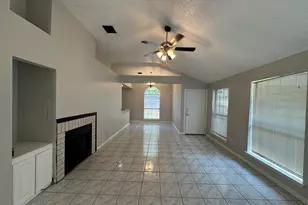 6511 Devine Dr, Arlington, TX 76001 - Photo 8