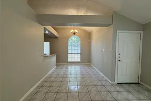 6511 Devine Dr, Arlington, TX 76001 - Photo 18