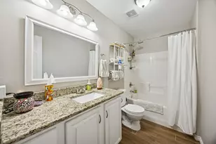 805 Phillips St, Cleburne, TX 76033 - Photo 16