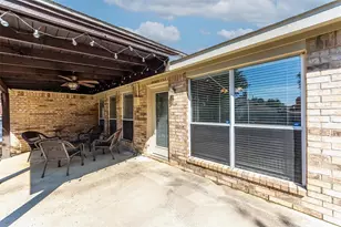1602 Cedar Elm Dr, Corinth, TX 76210 - Photo 24