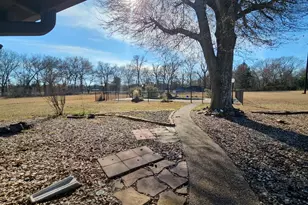 7942 FM 859, Edgewood, TX 75117 - Photo 20