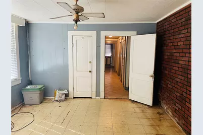 411 S Oak Cliff Boulevard, Dallas, TX 75208 - Photo 6