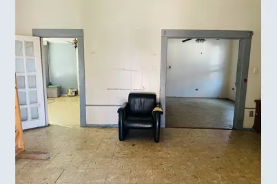 411 S Oak Cliff Boulevard, Dallas, TX 75208 - Photo 4