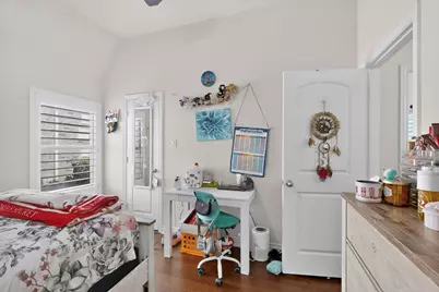 8715 Lindenwood Lane, Irving, TX 75063 - Photo 30