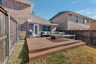 8715 Lindenwood Ln, Irving, TX 75063 - Photo 40