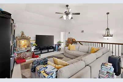 8715 Lindenwood Lane, Irving, TX 75063 - Photo 34