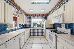 1415 Spyglass Dr, Mansfield, TX 76063 - Photo 10