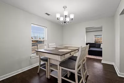 115 D Street, Whitesboro, TX 76273 - Photo 8