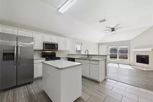 7248 Retriever Ln, Fort Worth, TX 76120 - Photo 6