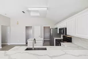 7248 Retriever Ln, Fort Worth, TX 76120 - Photo 2