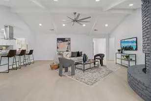 2204 Winewood Ln, Arlington, TX 76013 - Photo 4