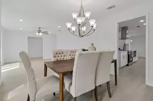 2204 Winewood Ln, Arlington, TX 76013 - Photo 10