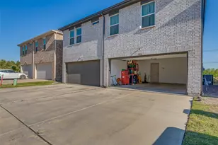 5106 Springlake Pkwy, Haltom City, TX 76117 - Photo 24