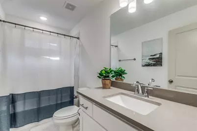5106 Springlake Parkway, Haltom City, TX 76117 - Photo 22
