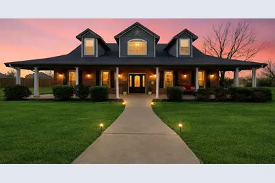 1072 West Secretariat Drive, Terrell, TX 75160 - Photo 2