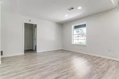 933 Charleston Court, Bedford, TX 76022 - Photo 16