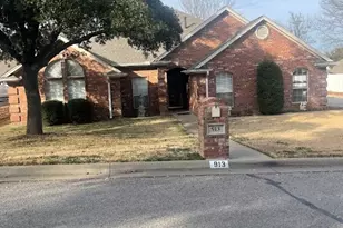 913 Jonathan Ct, Weatherford, TX 76086 - Photo 1