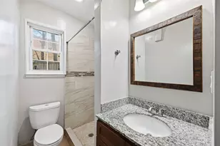 4219 Frank St, Dallas, TX 75210 - Photo 2