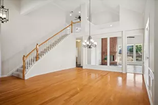 821 Blue Jay Ln, Coppell, TX 75019 - Photo 8