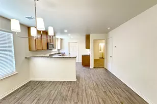 902 N Rusk St, Weatherford, TX 76116 - Photo 2