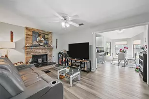 2701 Mims St, Fort Worth, TX 76112 - Photo 14