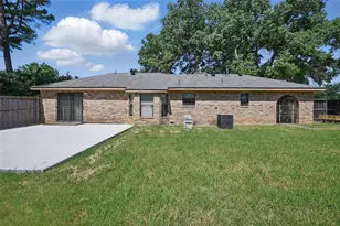 2701 Mims St, Fort Worth, TX 76112 - Photo 34