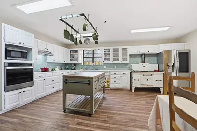 2818 Ward Mountain Road, Palo Pinto, TX 76484 - Photo 2