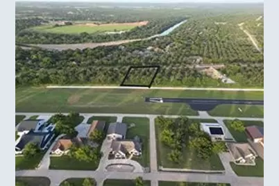 919 E Landings Drive, Granbury, TX 76049 - Photo 10